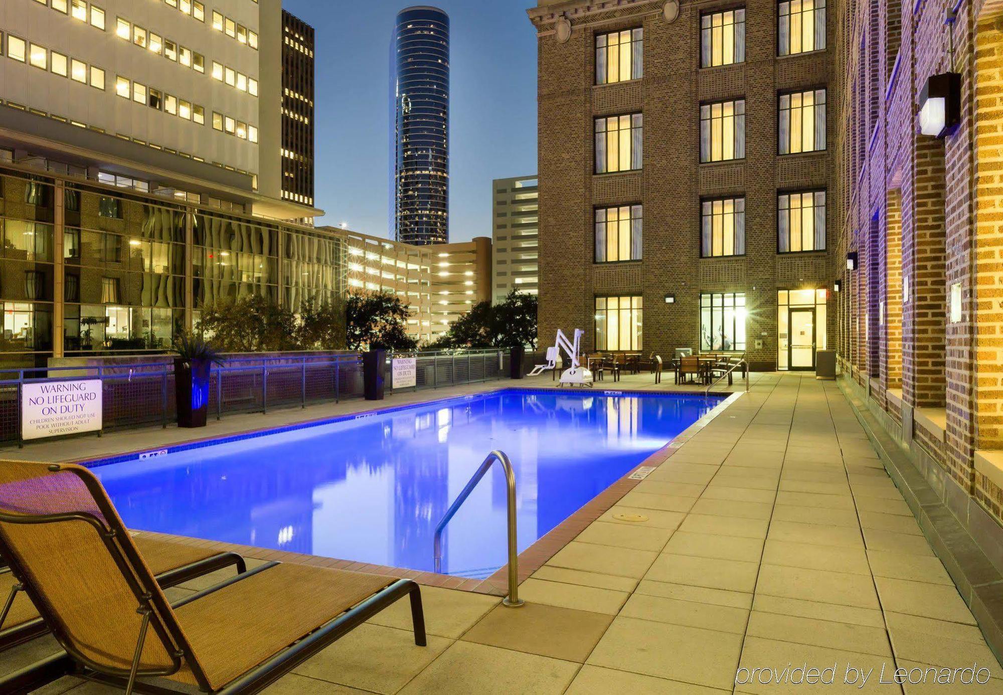 Springhill Suites By Marriott Houston Downtown/Convention Center Exterior photo